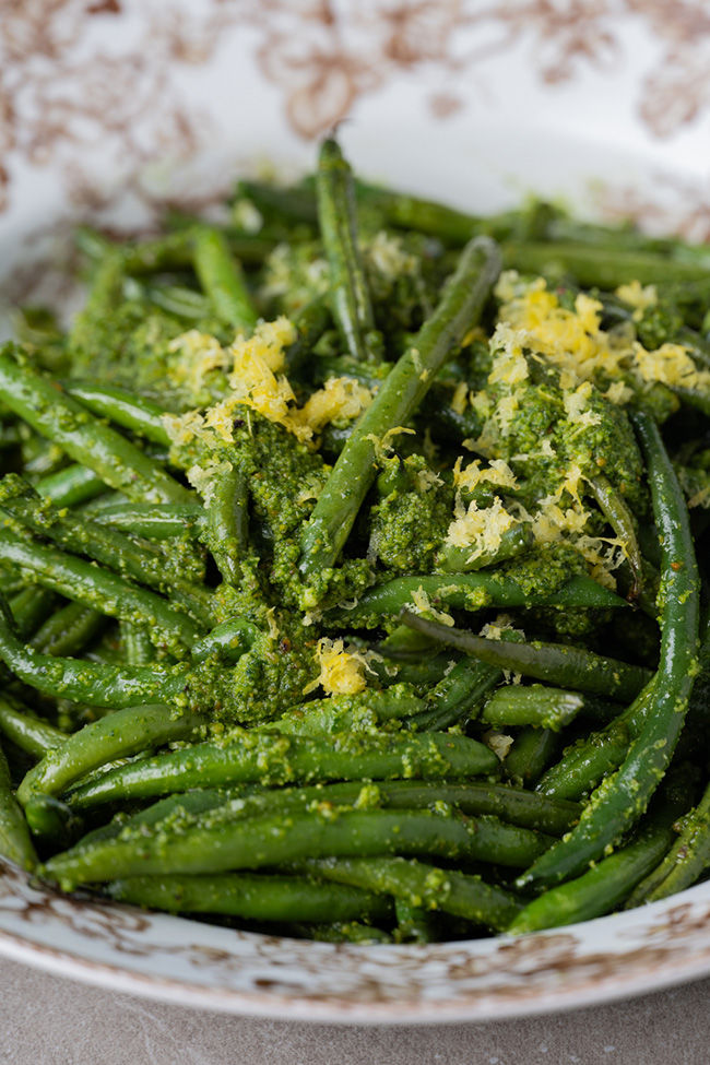 Pistachio Pesto Green Beans