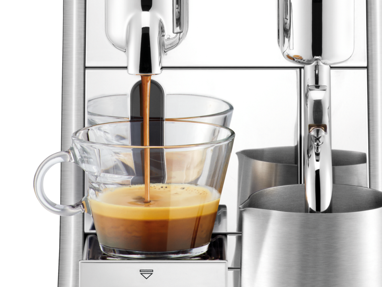 Breville Nespresso Vertuo Coffee & Espresso Single-Serve Machine in Black 