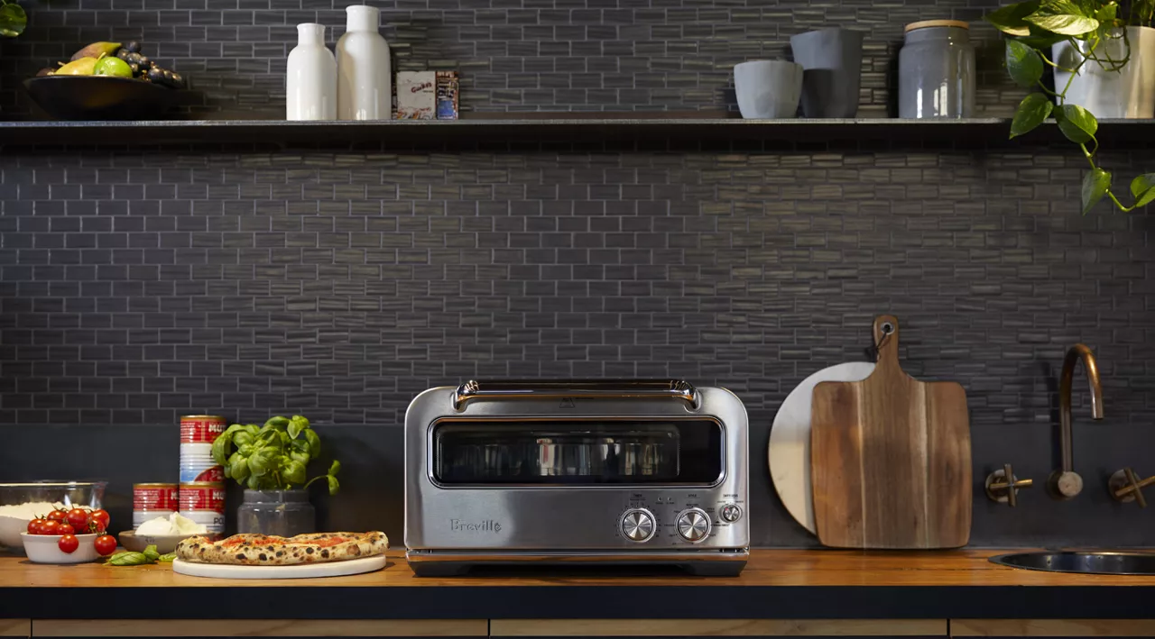 Breville's Smart Oven Pizzaiolo Brings the Heat for Perfect Pies